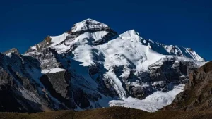 How Difficult Is the Kailash Parikrama? Fitness, Altitude, Distance & Route
